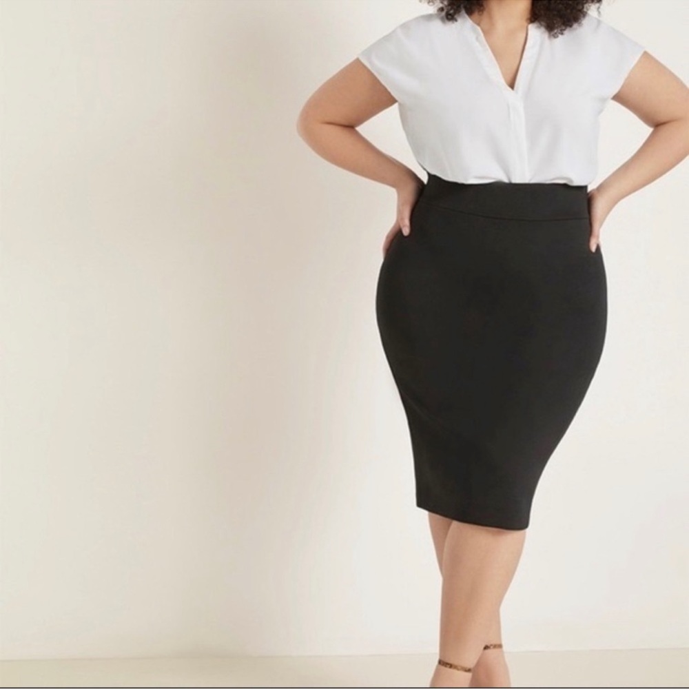 Eloquii Half Zip Back Pencil Skirt Black Size 18